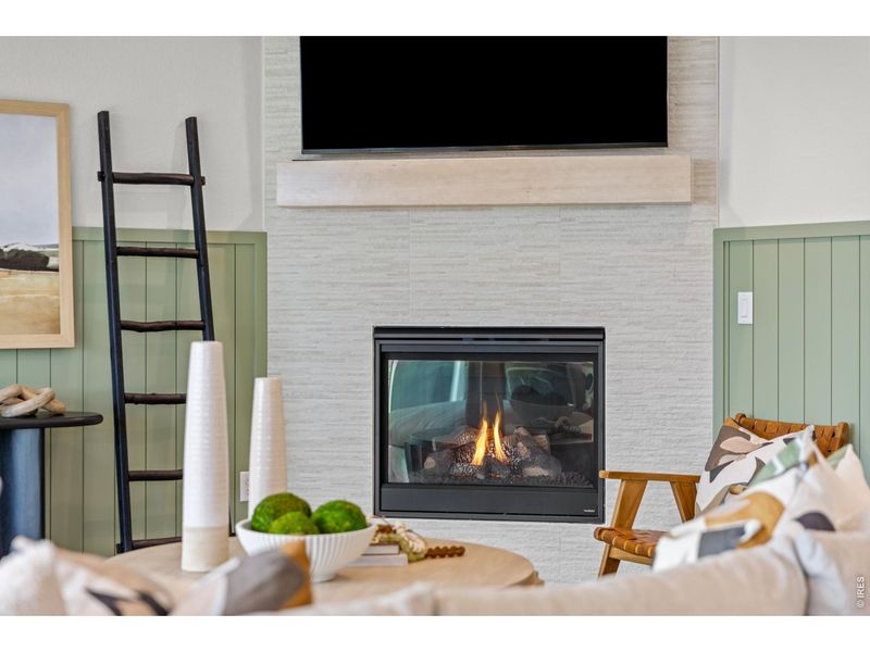 Image 36 of a home in Barefoot Lakes.