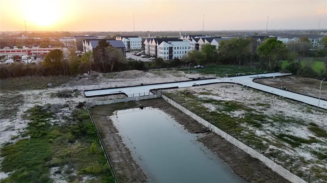 Site preparation for new homesites in , Houston (Image 7).