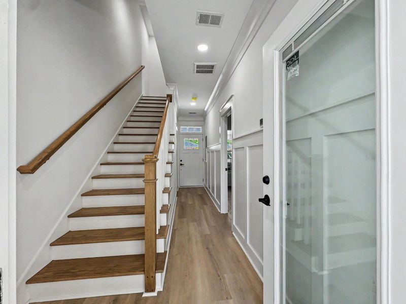 Spacious, unfurnished interior of a new home in , North Charleston (Image 38).