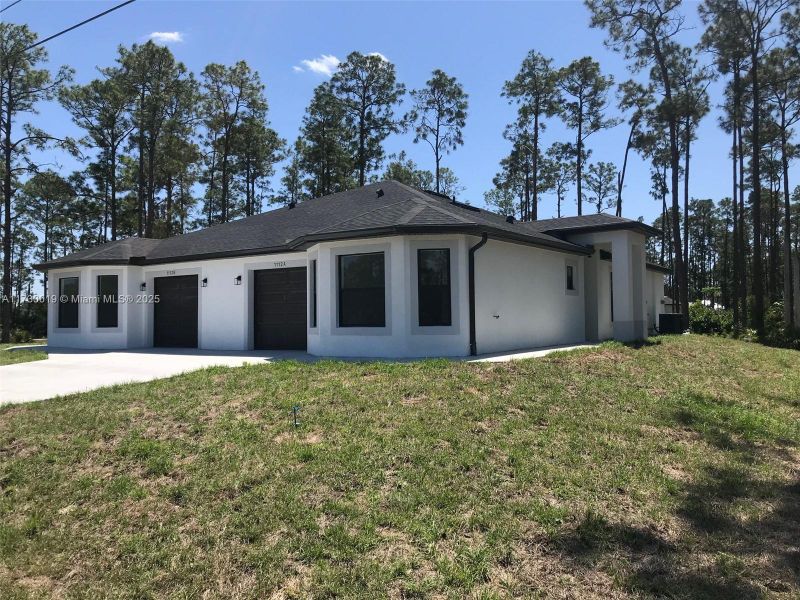 Image 24 of a home in .