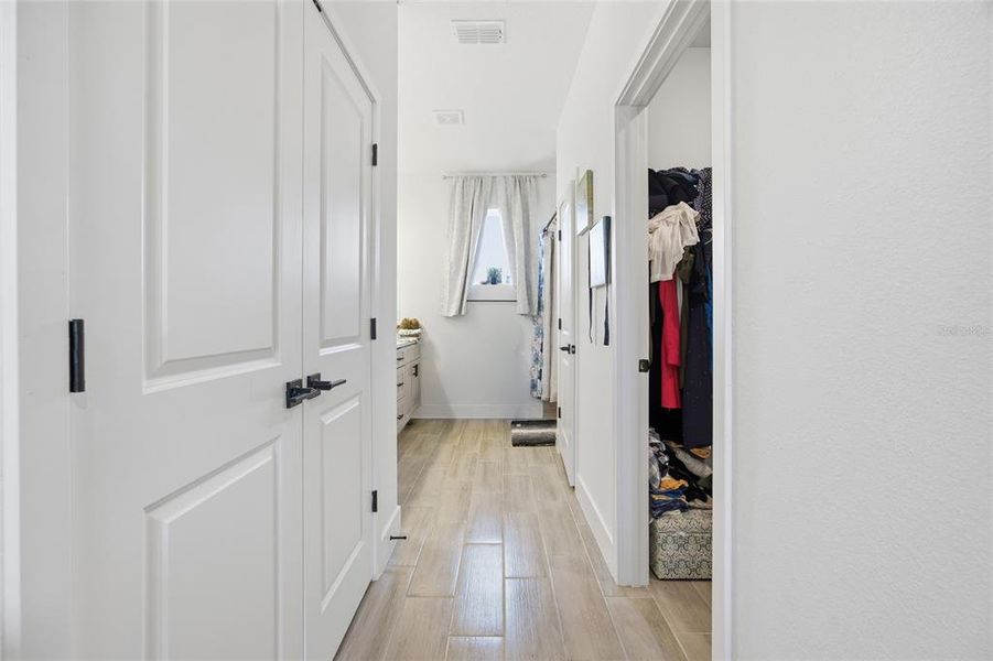 Furnished interior view inside a new home in , Ocala (Image 17).