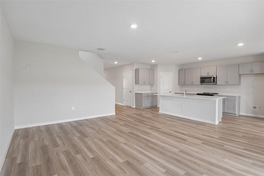 Spacious, unfurnished interior of a new home in Wynnstone, Davenport (Image 15). Spacious, unfurnished interior of a new home in Wynnstone, Davenport (Image 15).