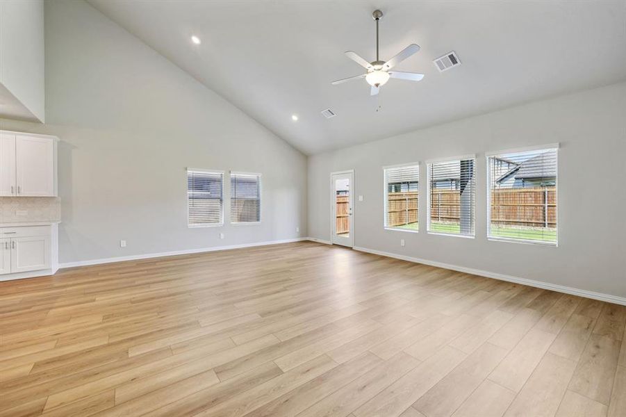 Photo is not of the actual home, but is an inspirational photo of builder’s model home and may depict options, furnishings, and/or decorator features that are not included.