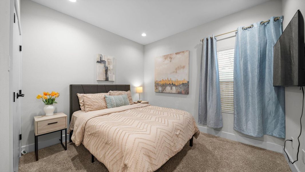 Furnished interior view inside a new home in Highland Heights, Houston (Image 27).