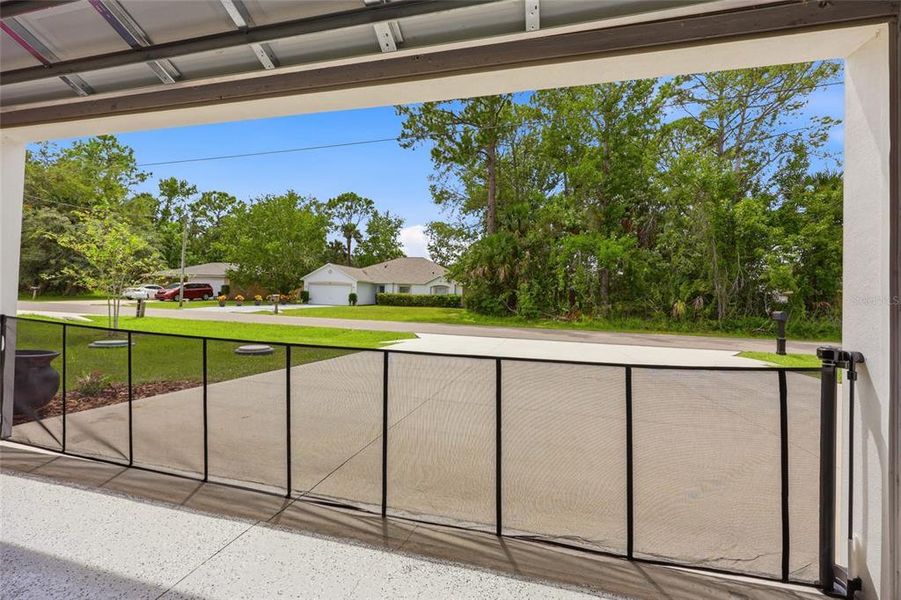 Exterior details and patio area of a home in , Palm Coast (Image 28).