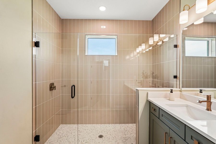Owners Bath