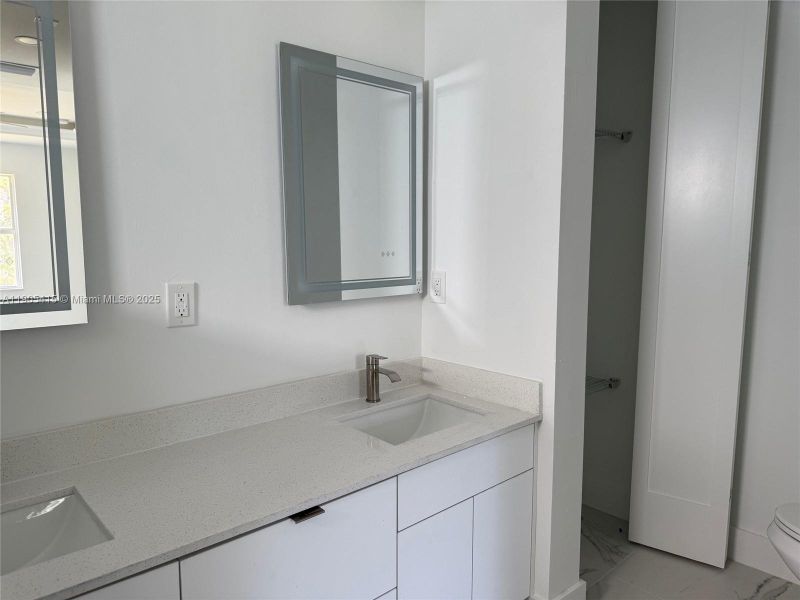 Furnished interior view inside a new home in , Lehigh Acres (Image 6).