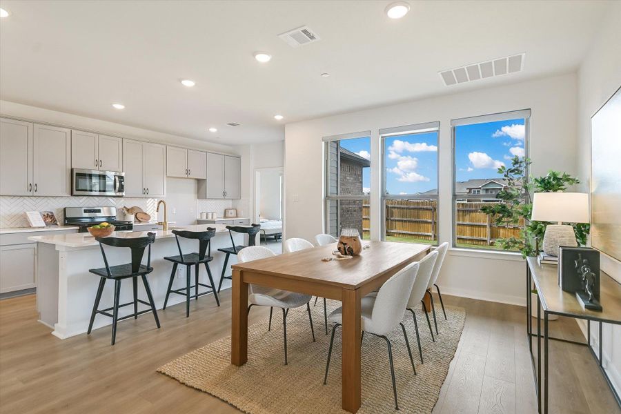 Furnished interior view inside a new home in Sonoma Heights, Round Rock (Image 12). Furnished interior view inside a new home in Sonoma Heights, Round Rock (Image 12).