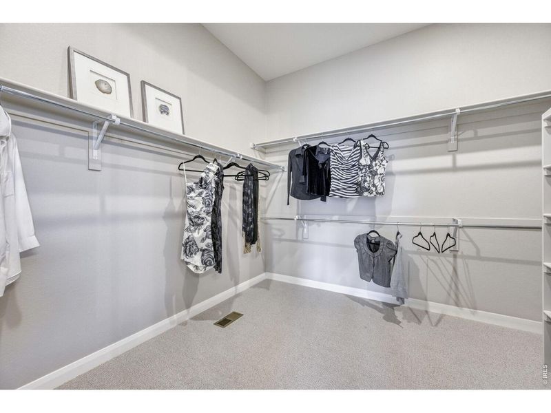 Image 42 of a home in .