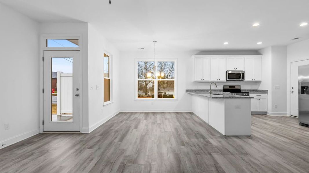 Representative unfurnished interior of a home built from the End Unit by D.R. Horton in Pearson Road Townhomes, Easley (Image 18).