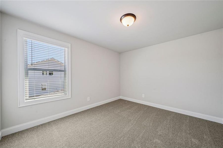 Spacious, unfurnished interior of a new home in River Pointe, Monroe (Image 19).