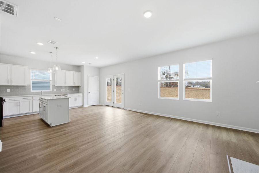Spacious, unfurnished interior of a new home in Grand Arbor, Blythewood (Image 29). Spacious, unfurnished interior of a new home in Grand Arbor, Blythewood (Image 29).