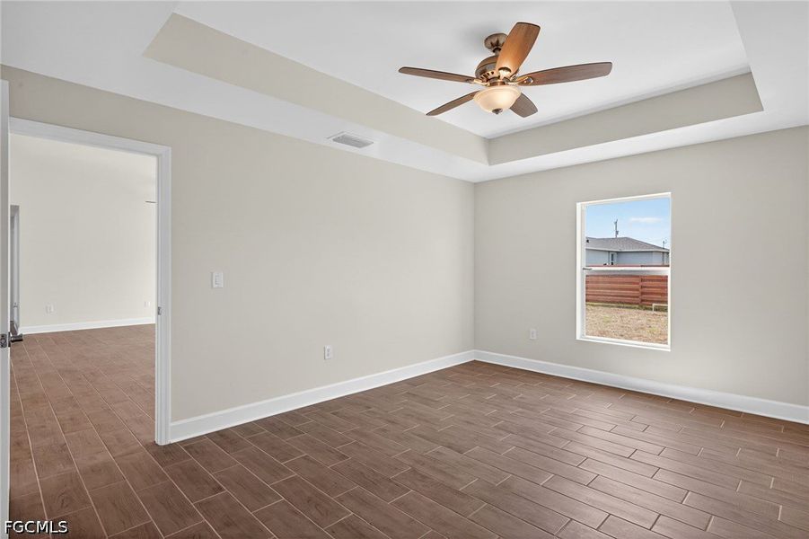 Spacious, unfurnished interior of a new home in Cape Coral, Cape Coral (Image 14). Spacious, unfurnished interior of a new home in Cape Coral, Cape Coral (Image 14).