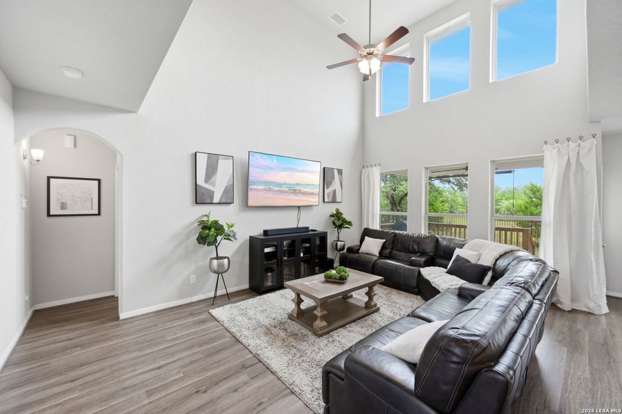 Furnished interior view inside a new home in Ventana, Bulverde (Image 14).