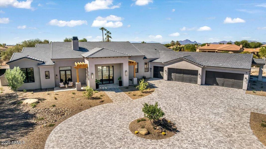 Front Elevation Front Elevation