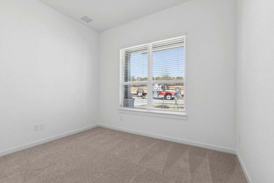 Spacious, unfurnished interior of a new home in Heritage, Dripping Springs (Image 24). Spacious, unfurnished interior of a new home in Heritage, Dripping Springs (Image 24).