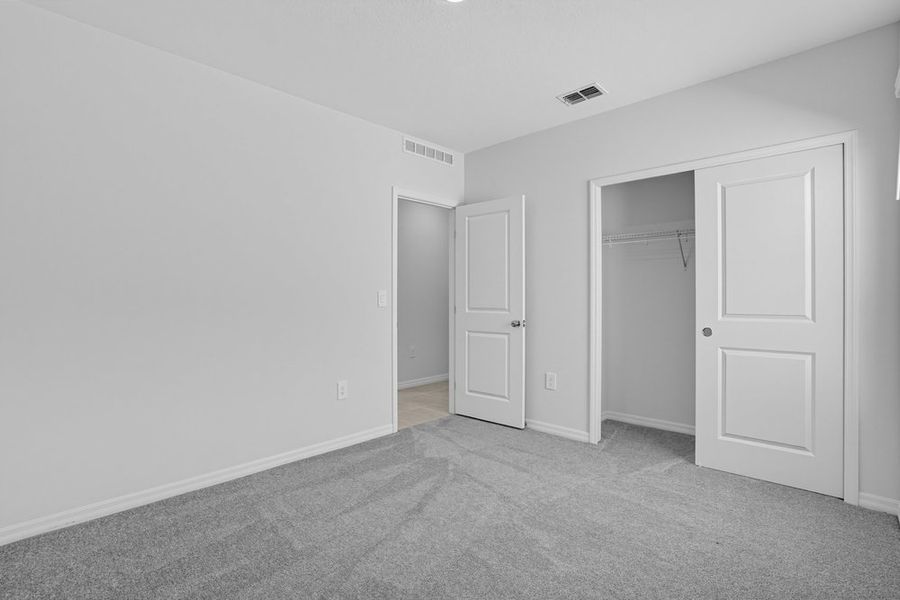 Spacious, unfurnished interior of a new home in Firethorn, Parrish (Image 14).
