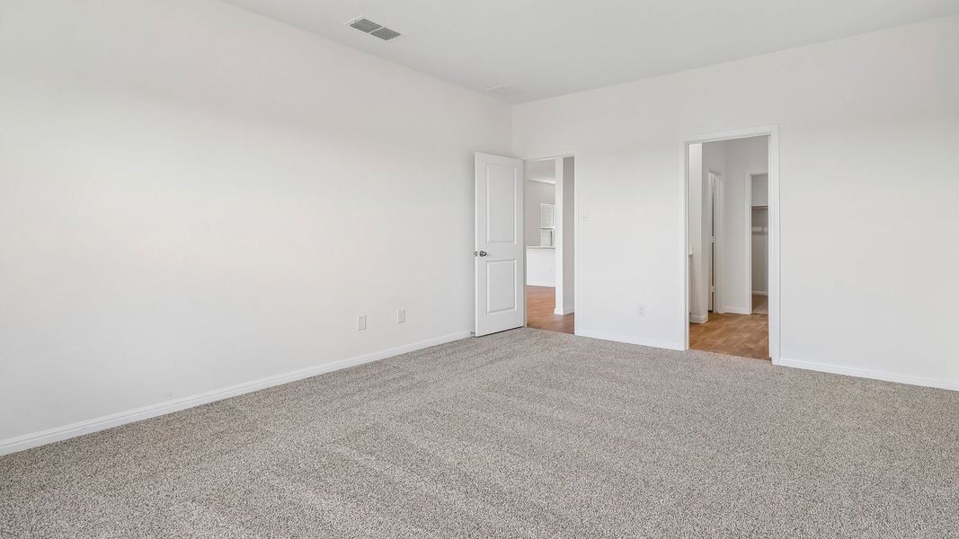 Spacious, unfurnished interior of a new home in Southgrove, Kyle (Image 24).