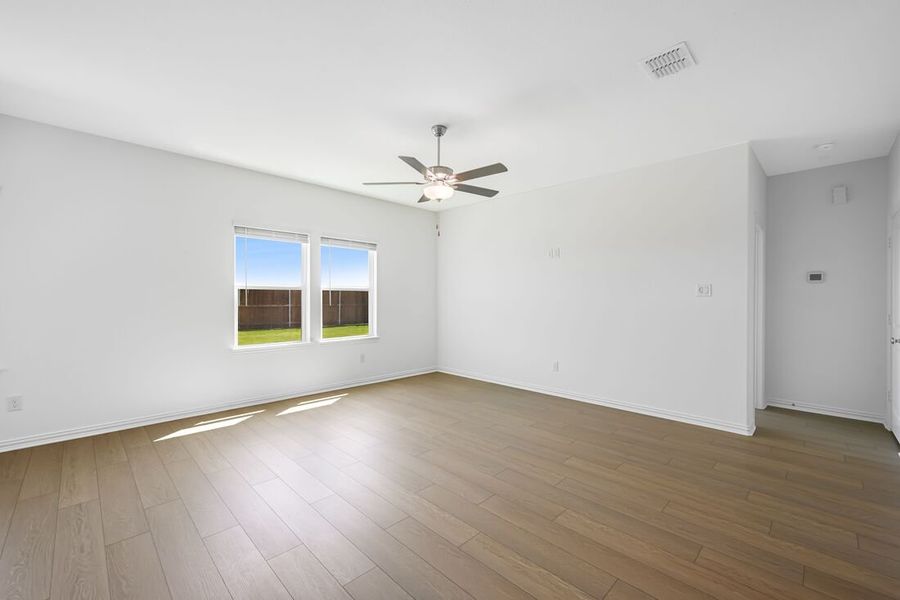 Spacious, unfurnished interior of a new home in River Ridge, Crandall (Image 22). Spacious, unfurnished interior of a new home in River Ridge, Crandall (Image 22).