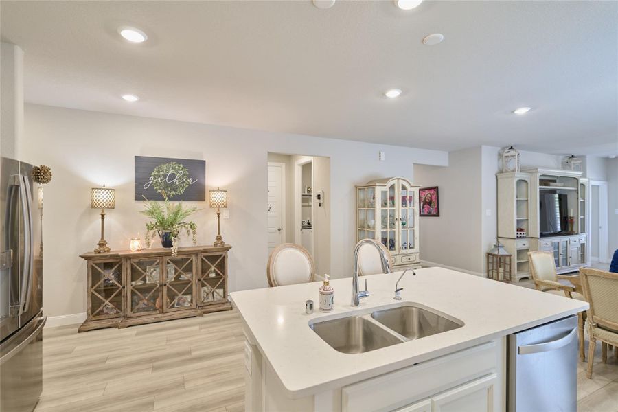 Furnished interior view inside a new home in Montgomery Oaks - Estate, Conroe (Image 17). Furnished interior view inside a new home in Montgomery Oaks - Estate, Conroe (Image 17).