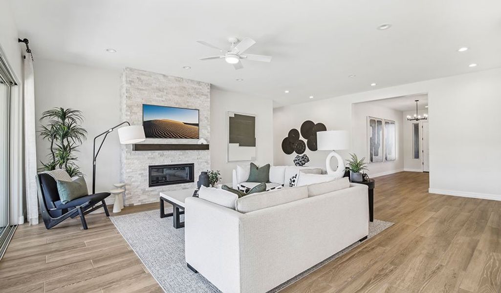 Holbrook-T31H-SaguaroReserve Great Room