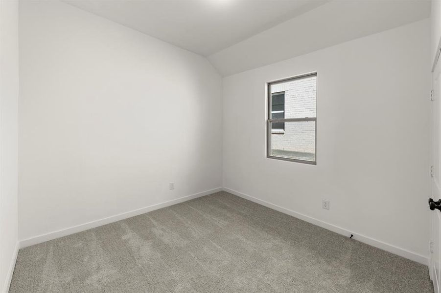 10. 4303 Crossvine - Bed 4 10. 4303 Crossvine - Bed 4