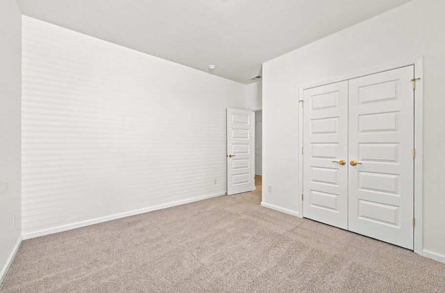 Spacious, unfurnished interior of a new home in Ambridge, Conway (Image 35).