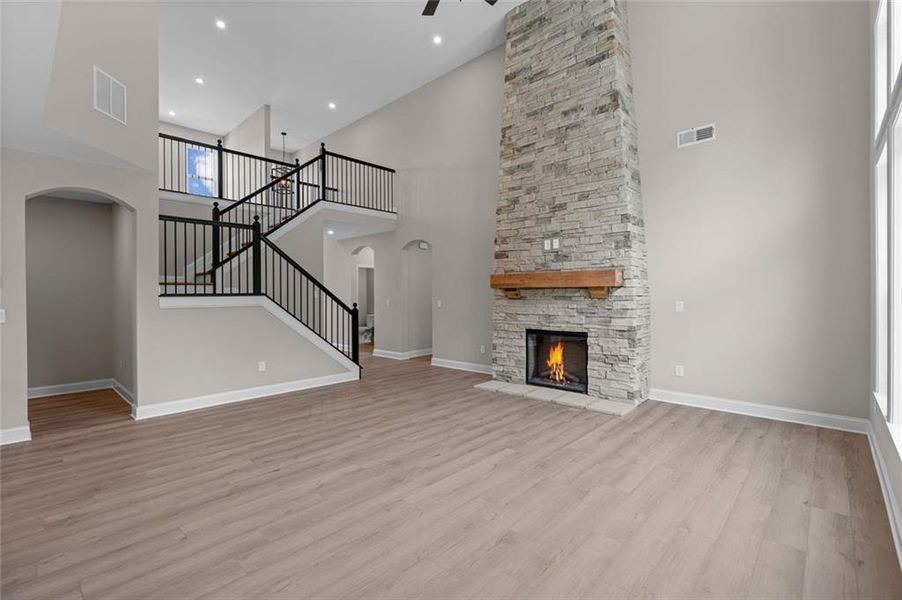 Spacious, unfurnished interior of a new home in Hidden Fields, Hoschton (Image 32).