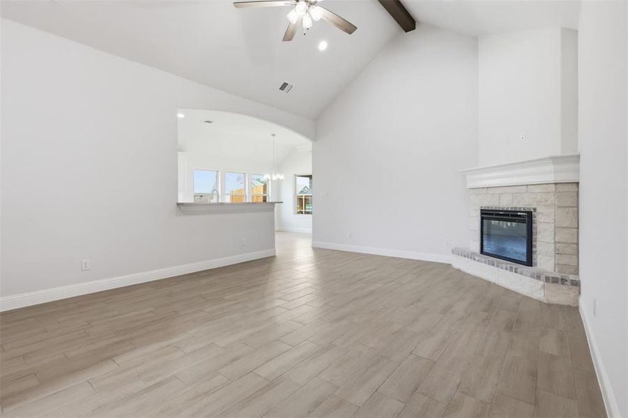 Spacious, unfurnished interior of a new home in , Springtown (Image 19).