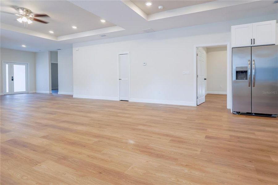 Spacious, unfurnished interior of a new home in , Tampa (Image 38). Spacious, unfurnished interior of a new home in , Tampa (Image 38).