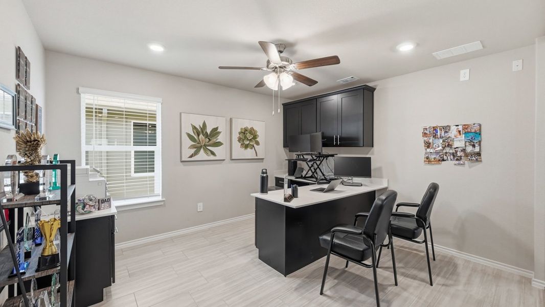Furnished interior view inside a new home in Lonestar at Liberty Trails, Fort Worth (Image 27).