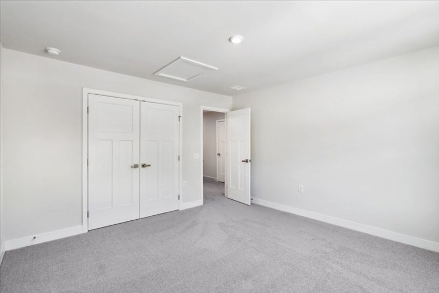 Spacious, unfurnished interior of a new home in Chapel Branch, Santee (Image 7). Spacious, unfurnished interior of a new home in Chapel Branch, Santee (Image 7).