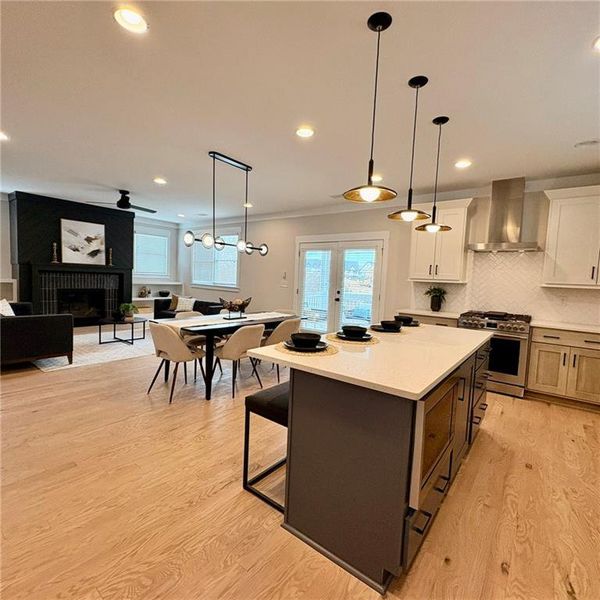 Furnished interior view inside a new home in , Atlanta (Image 7).