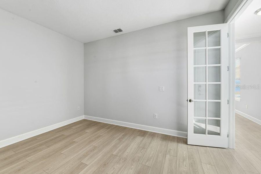 Spacious, unfurnished interior of a new home in Coasterra Community Group Page, Palmetto (Image 15).