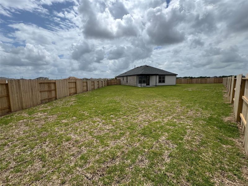 Exterior details and patio area of a home in , Dayton (Image 3).