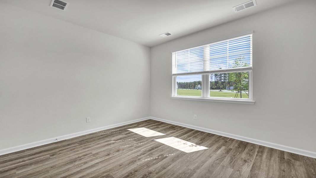 Spacious, unfurnished interior of a new home in Hillcrest, Ravenel (Image 21).