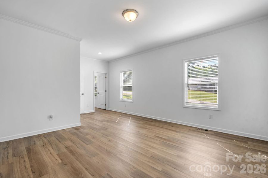 Spacious, unfurnished interior of a new home in , Granite Falls (Image 38).