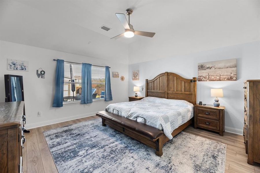 Furnished interior view inside a new home in , Nevada (Image 28). Furnished interior view inside a new home in , Nevada (Image 28).