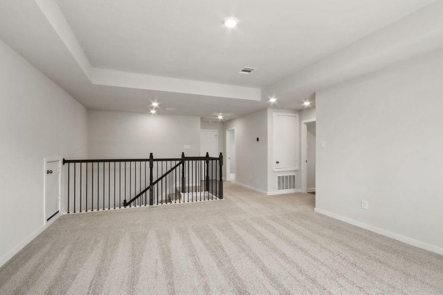 Spacious, unfurnished interior of a new home in The Woodlands Hills, Willis (Image 12). Spacious, unfurnished interior of a new home in The Woodlands Hills, Willis (Image 12).