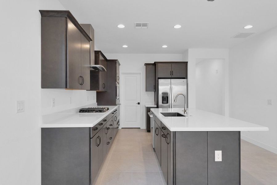 Image 38 representing the Winsor by Taylor Morrison in Stonehaven Discovery Collection, Glendale, AZ.