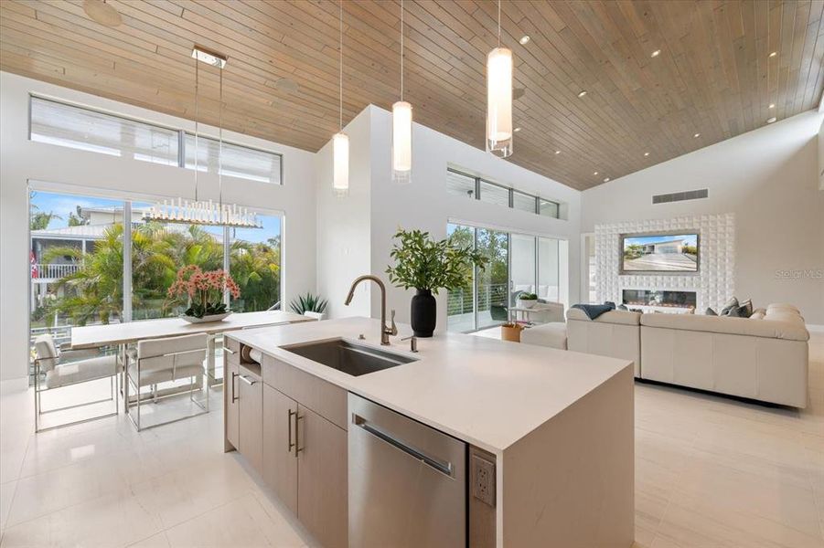 Furnished interior view inside a new home in , Longboat Key (Image 68).