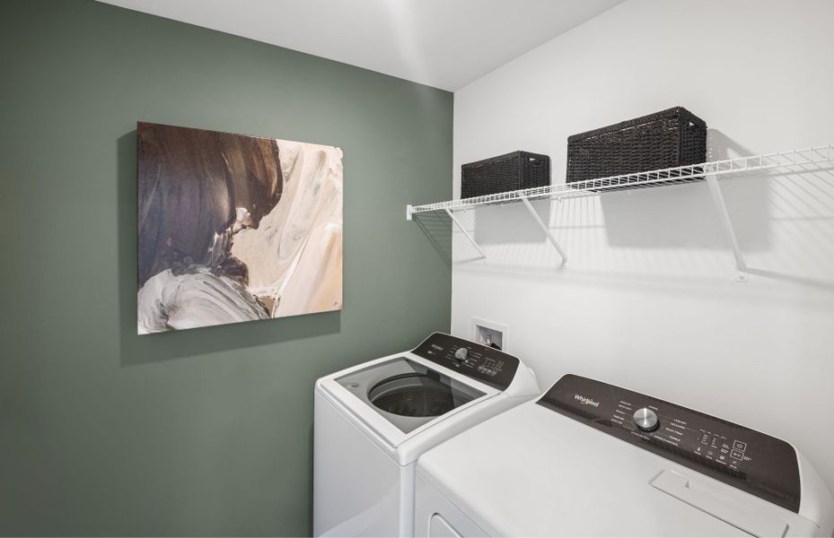 Representative interior finishes for a home built from the McNair by Centex in Whispering Lakes, Lehigh Acres (Image 19).