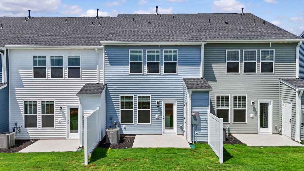 Exterior details and patio area of a home in Silo Ridge, Anderson (Image 3).