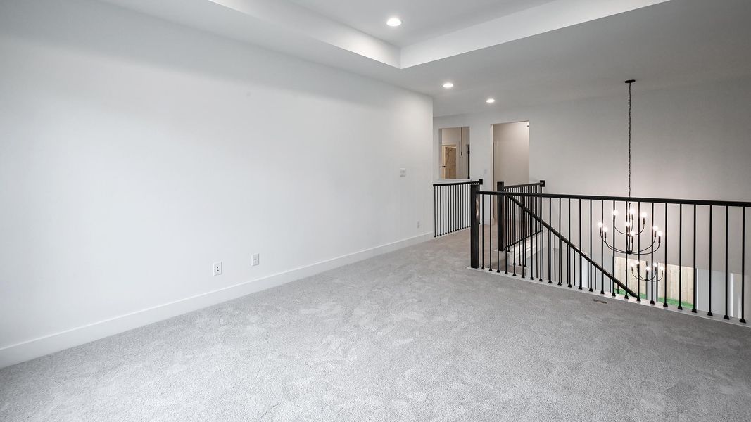 Spacious, unfurnished interior of a new home in 6 Creeks, Kyle (Image 24).