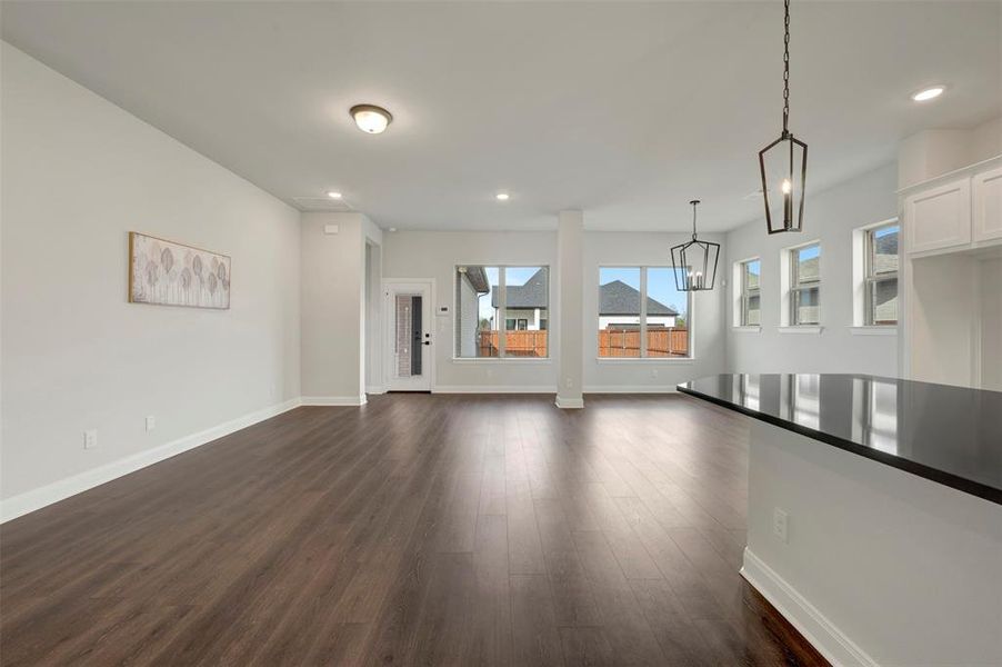 Spacious, unfurnished interior of a new home in Talia – Garden Series, Mesquite (Image 17).
