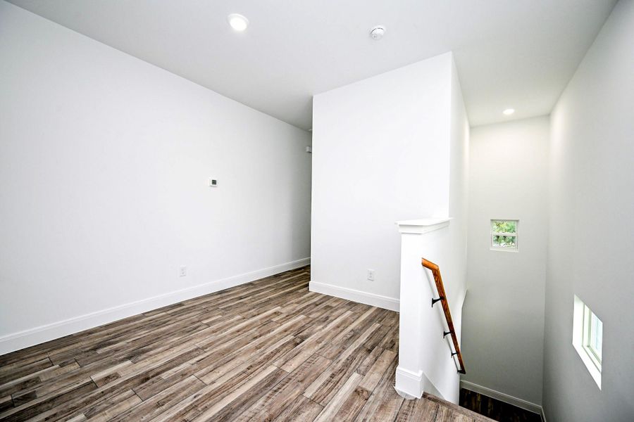 Image 21 of a home in . Image 21 of a home in .