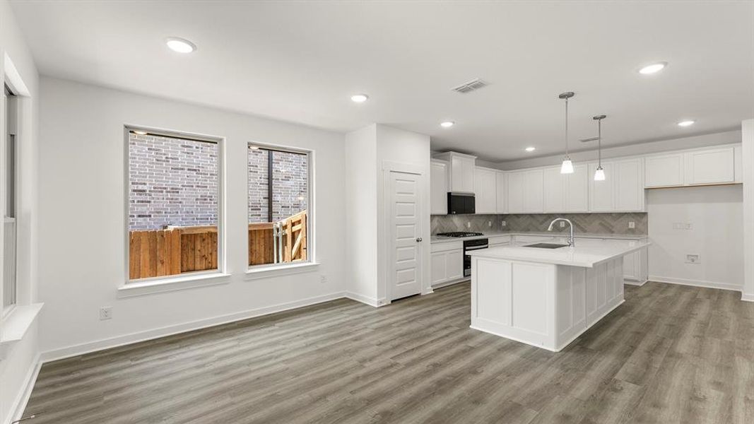 13. 1220 Cider Mill - Dining (2) 13. 1220 Cider Mill - Dining (2)