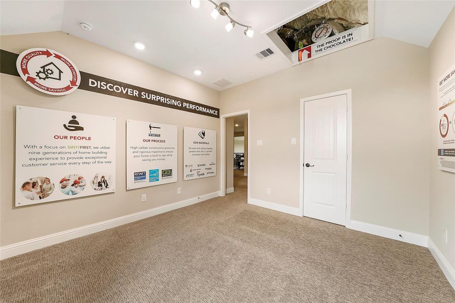 Spacious, unfurnished interior of a new home in Valencia: Hilltop Collection, Manvel (Image 19).