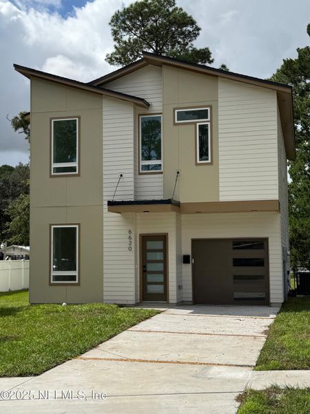 Image 23 of a home in .