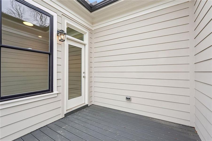 Exterior details and patio area of a home in Byers Park, Alpharetta (Image 33).
